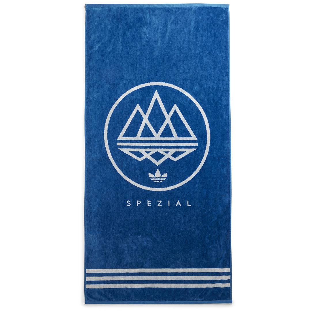 Mod Trefoil Towel