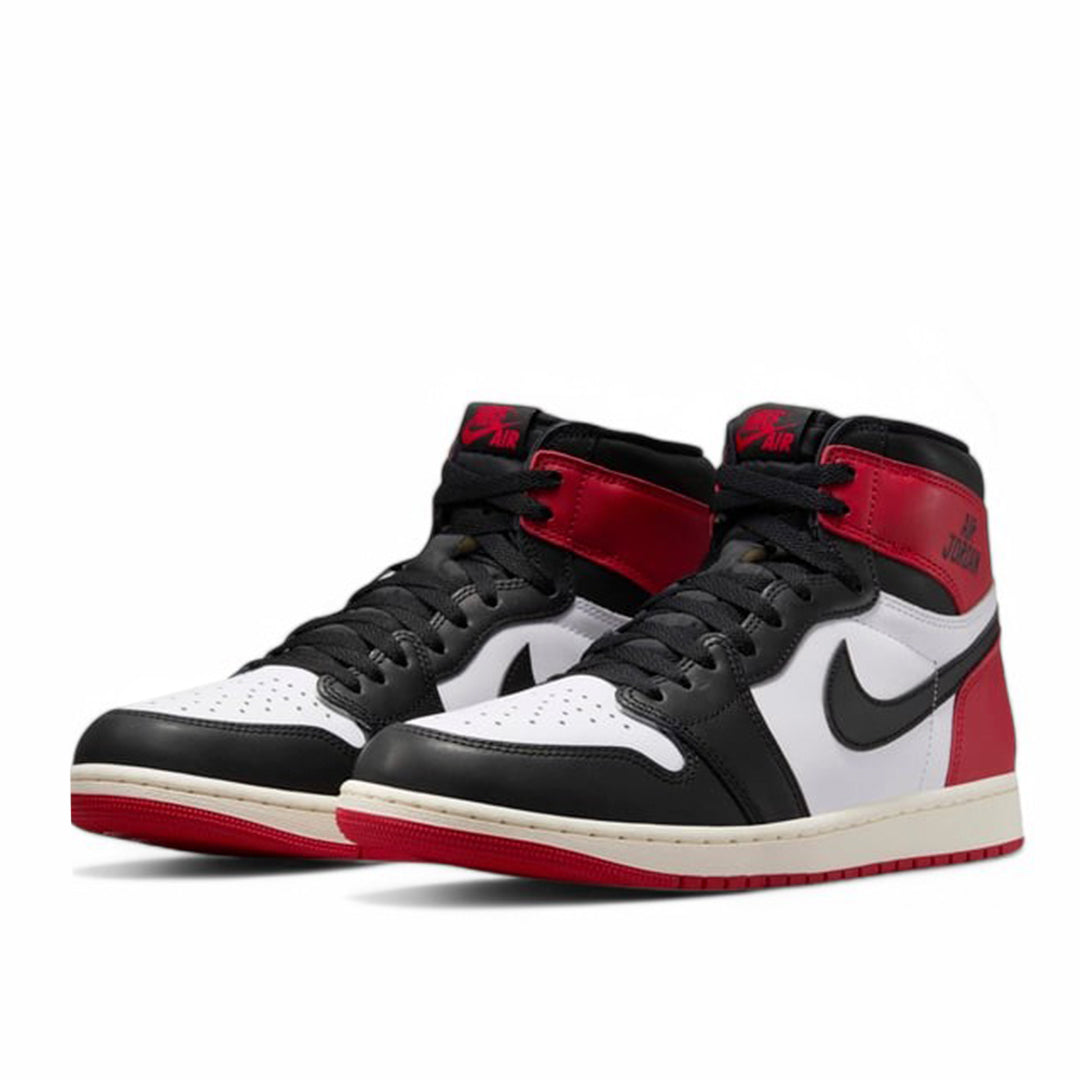 Air Jordan 1 Retro High OG 'Black Toe'