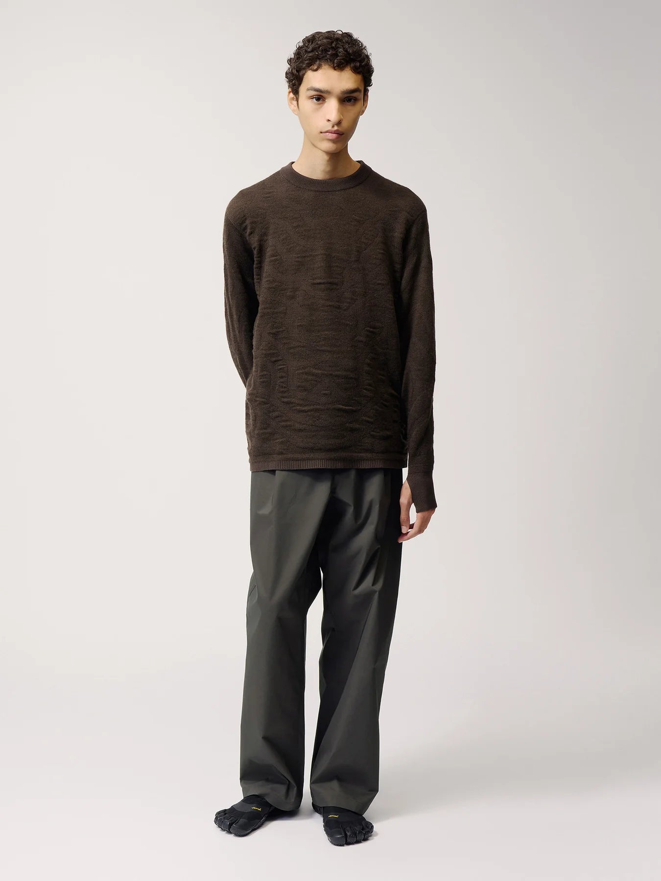 Goldwin 0 - Buckle Straight Leg Pants - Pants - thegoodlife.