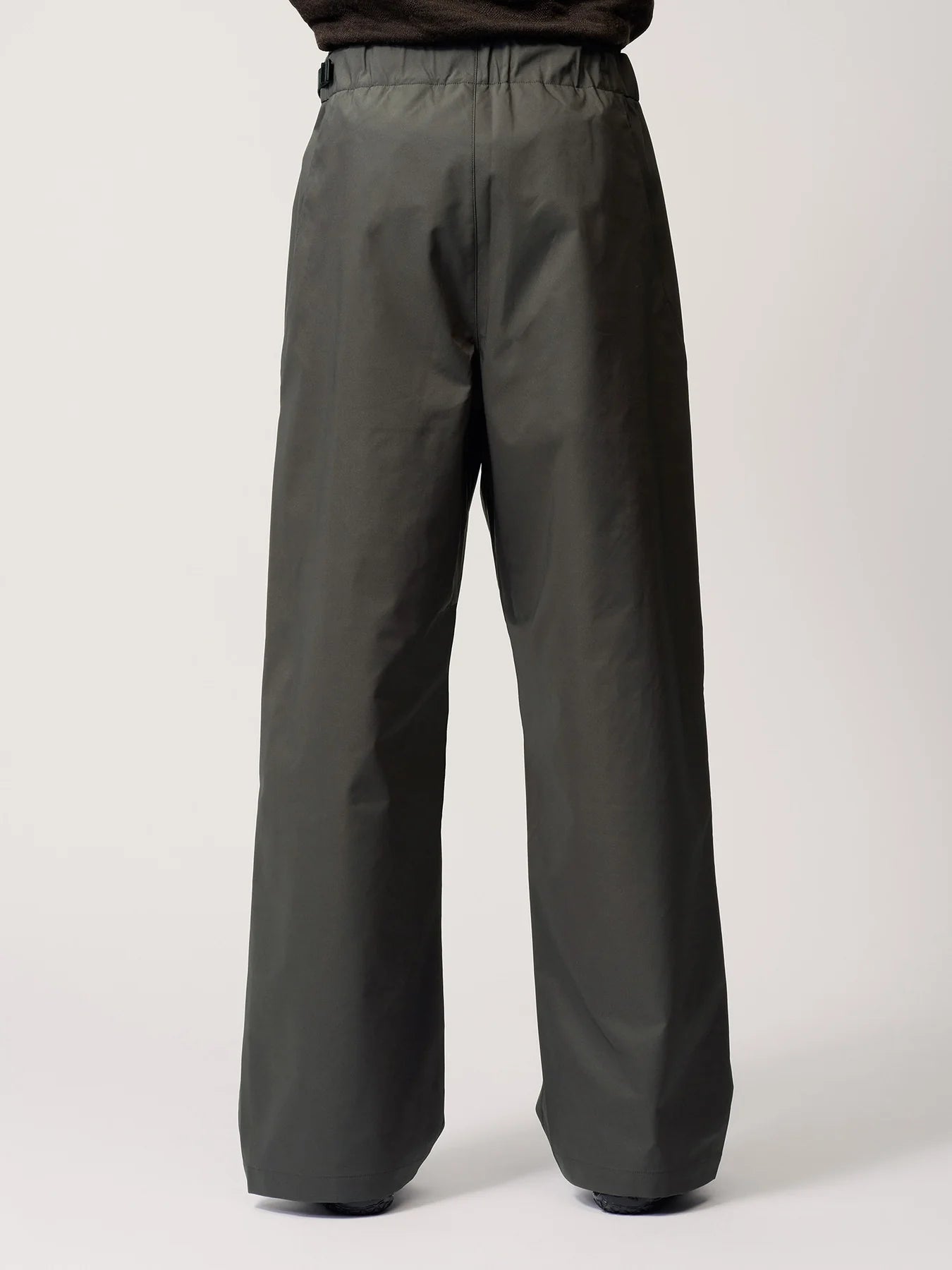 Goldwin 0 - Buckle Straight Leg Pants - Pants - thegoodlife.