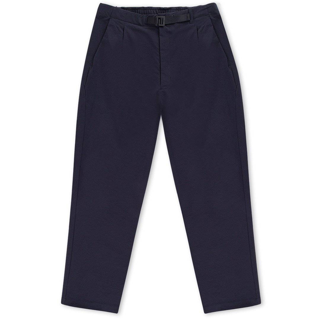 One Tuck Tapered Stretch Pants