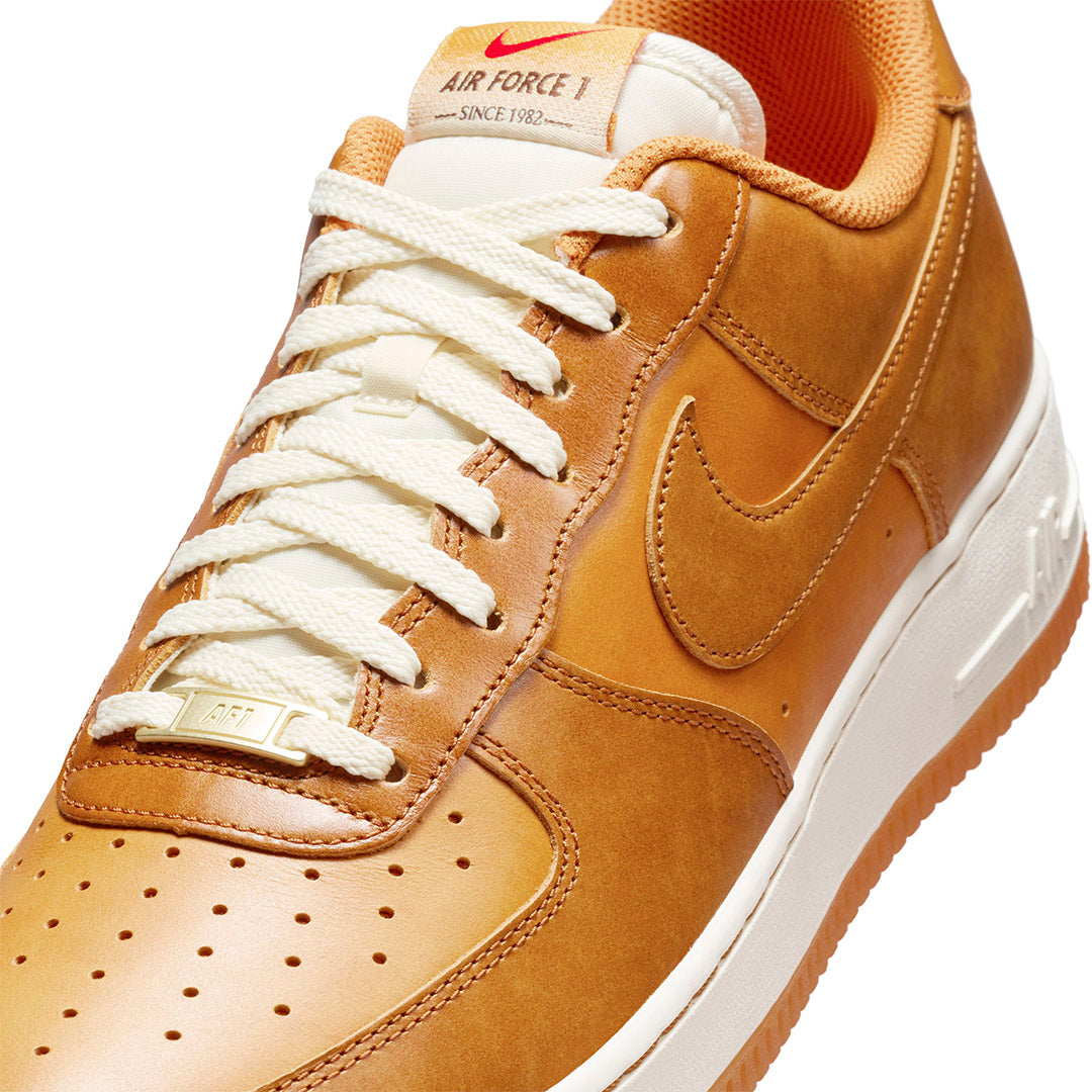 Nike - Air Force 1 '07 LV8 - Sneakers - thegoodlife.