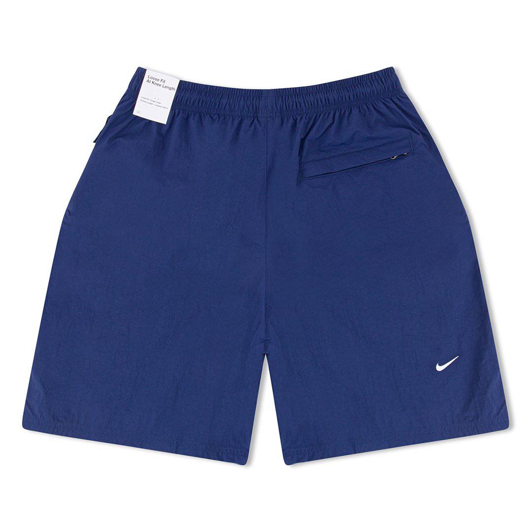 Solo Swoosh Short