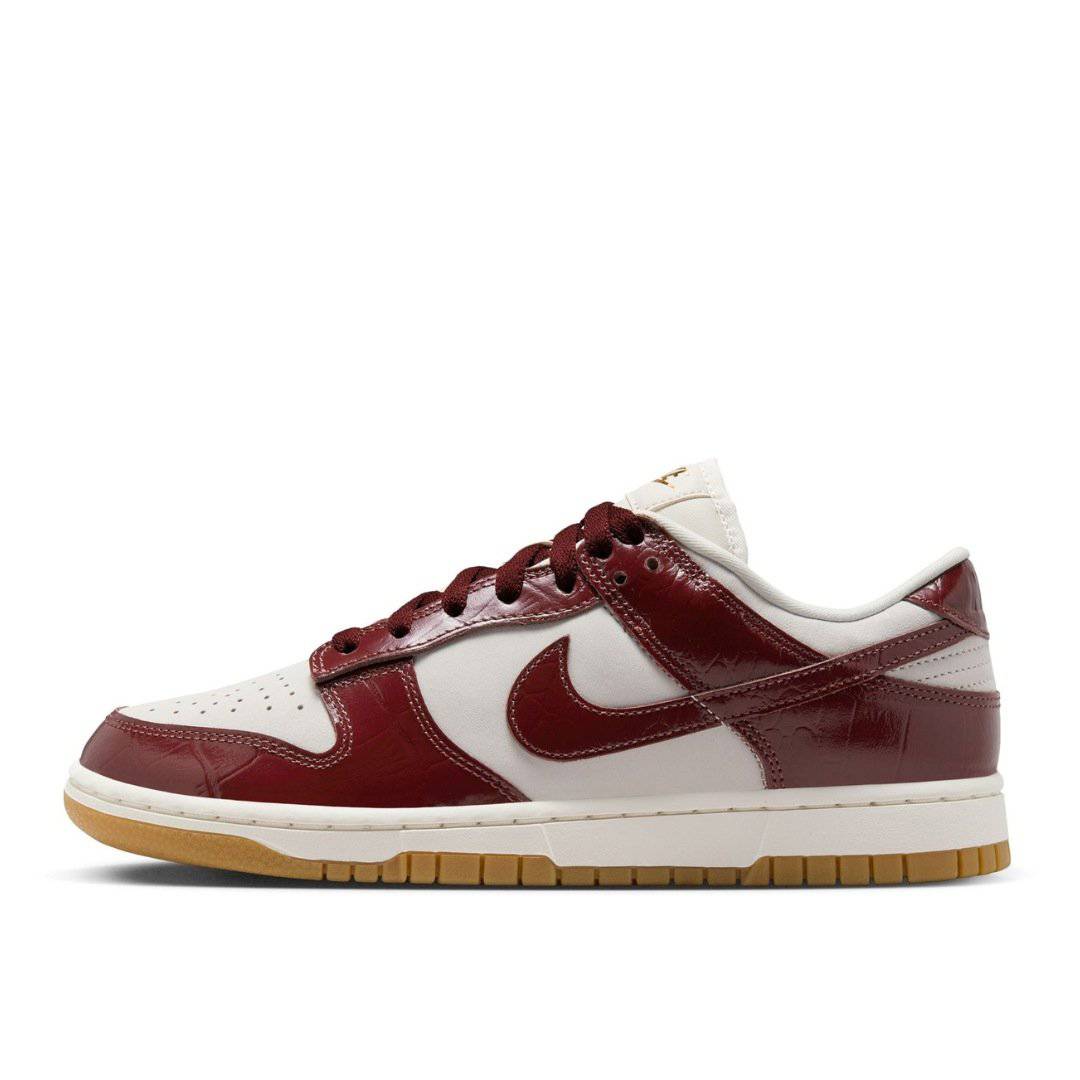 Dunk Low LX